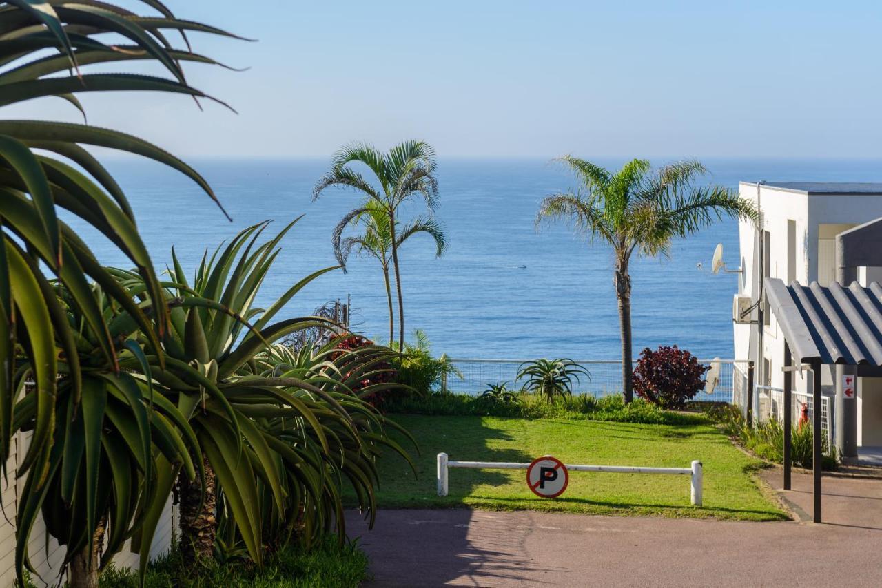 Sands Beach Breaks Umdloti Beach View Extérieur photo